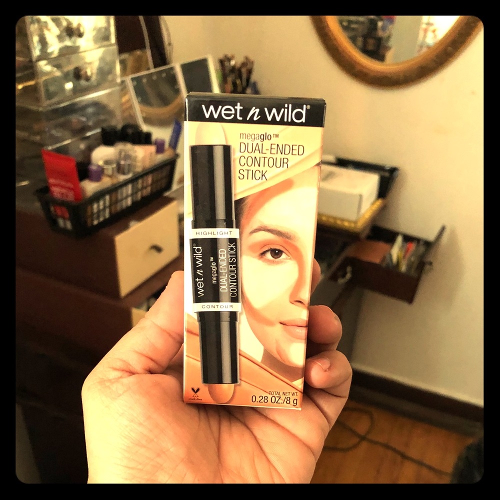 WET N WILD MEGAGLO